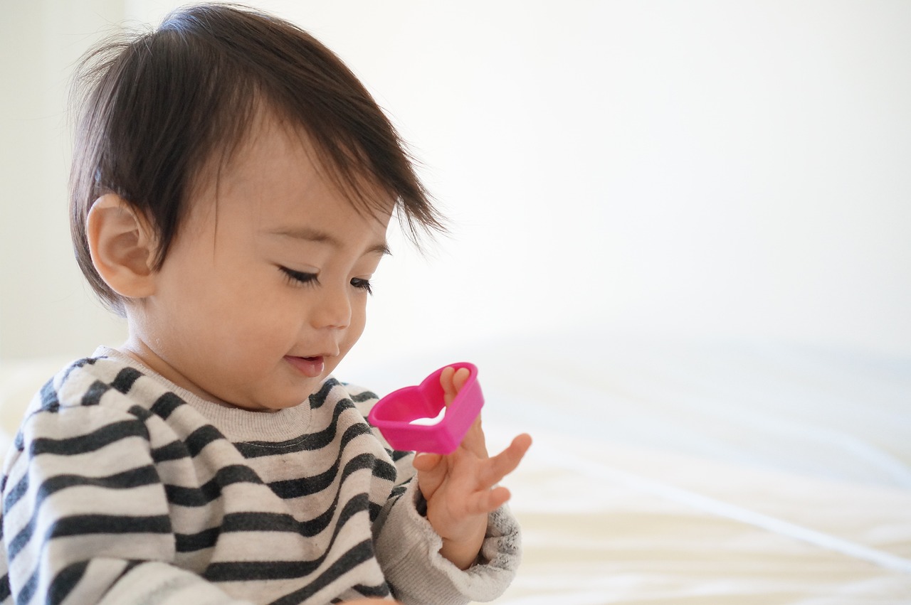 梦见自己生试管代生的孩子夭折了（梦见自己生试管代生的孩子夭折了预示什么）